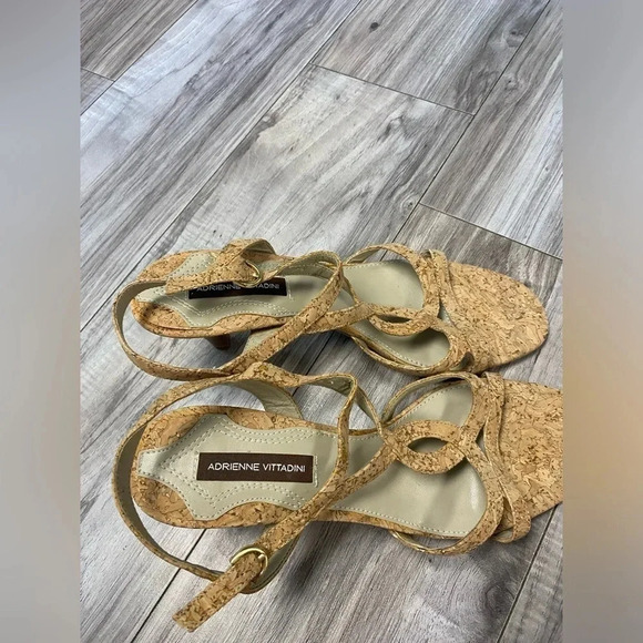 Adrienne Vittadini AV Lane Cork Heeled Strap Sandals Size 8 - Picture 3 of 9